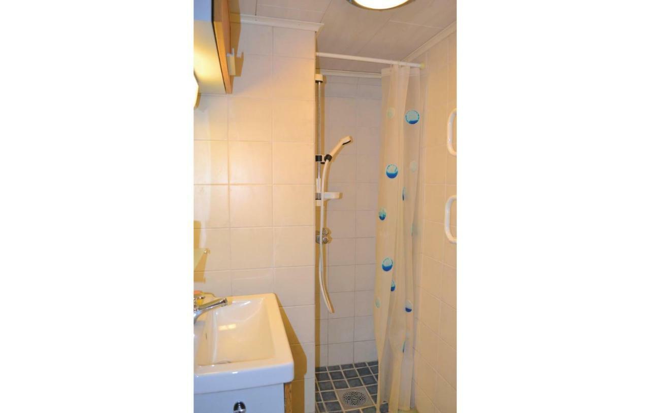 Nice Home In Ronneby With Kitchen Saltarna ภายนอก รูปภาพ