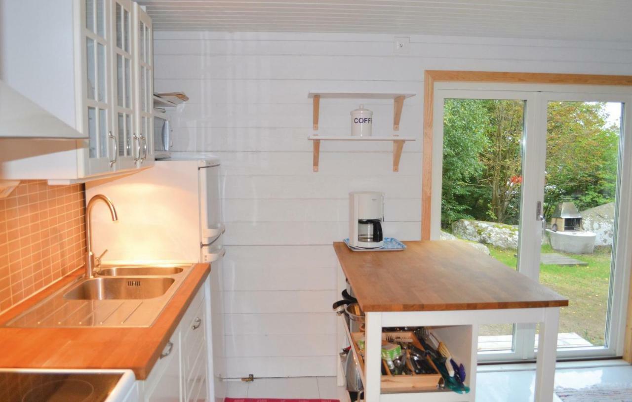 Nice Home In Ronneby With Kitchen Saltarna ภายนอก รูปภาพ